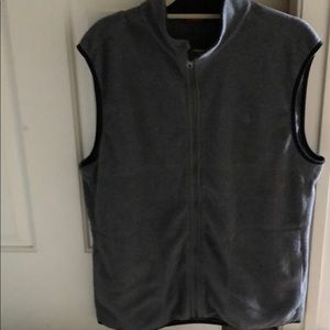 Izod zippered fleece vest